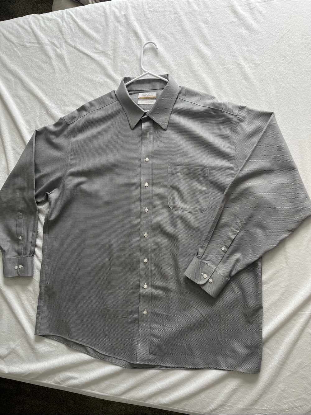 Roundtree & Yorke Men's Grey Long-Sleeve Dress Shirt